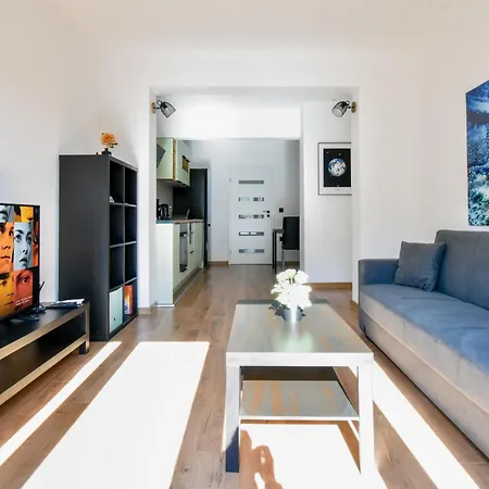 Space Nest Apartment